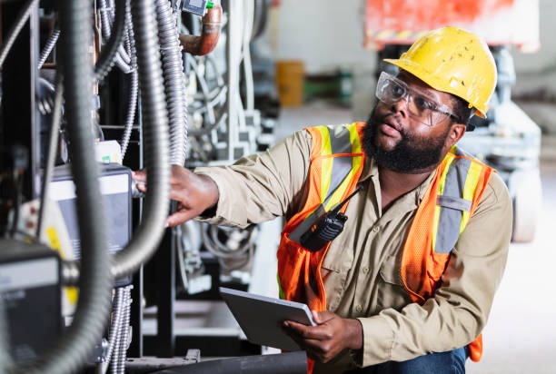 Best Local Electrician Companies  in East Dundee, IL