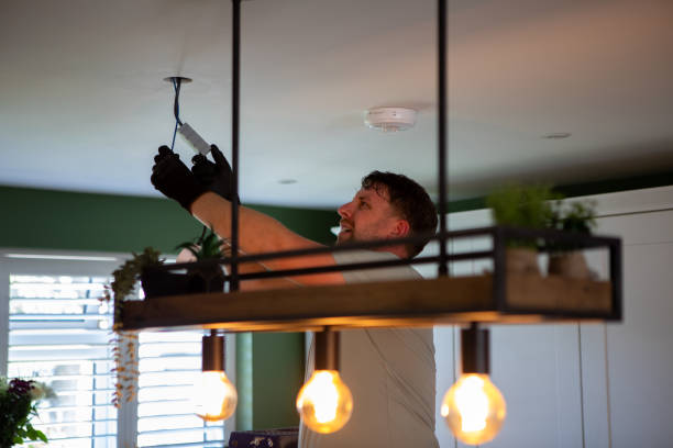 Best Electrical Contractors for Businesses  in East Dundee, IL
