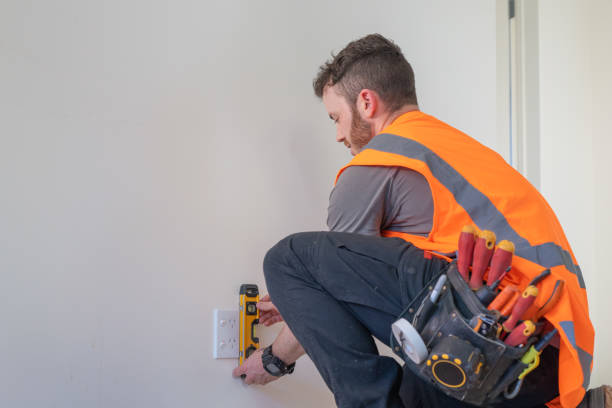 Best Emergency Electrical Repair  in East Dundee, IL